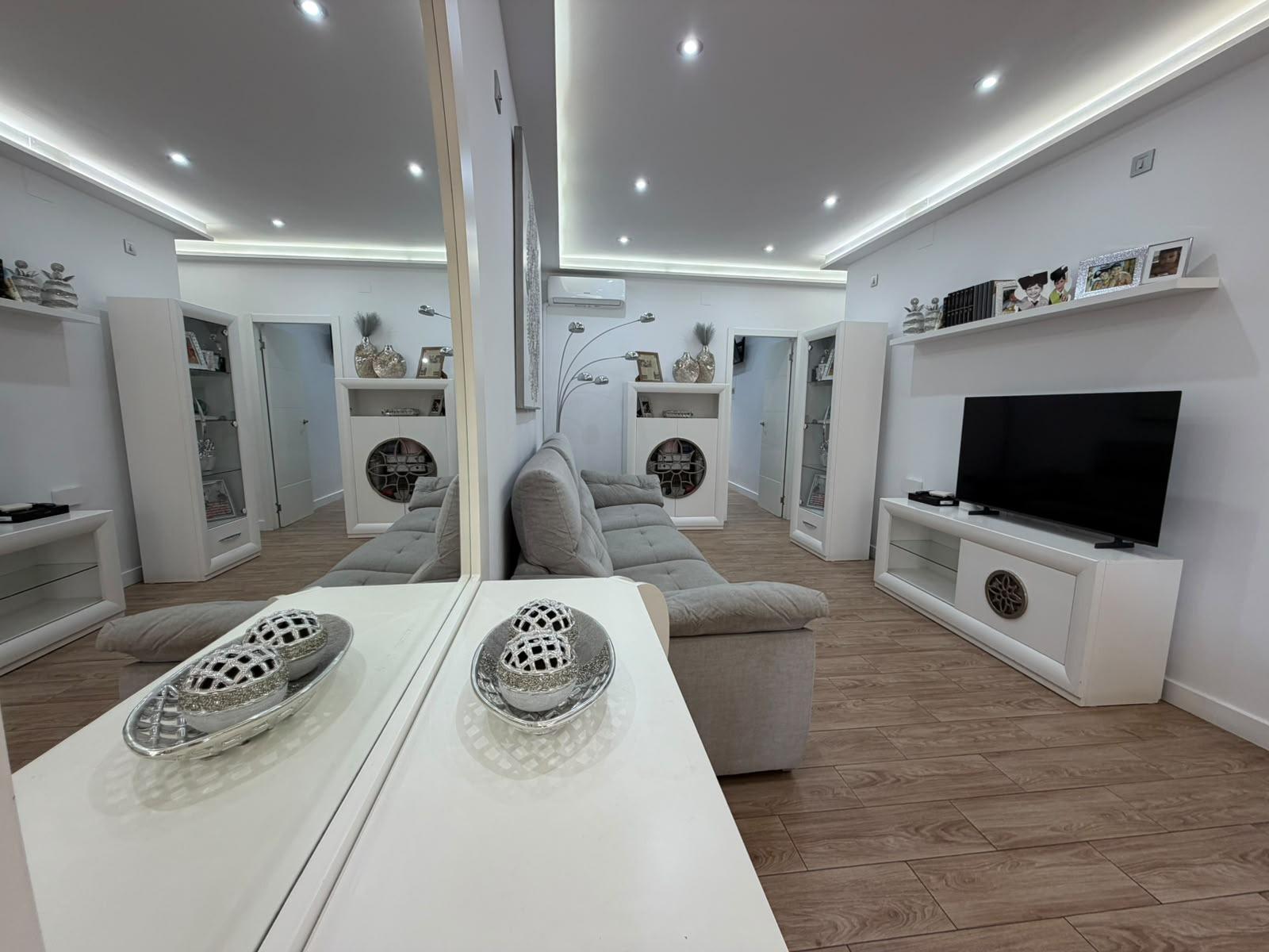 For sale - 2 Bedroom 1 Bathroom Town House in Torrevieja - Nueva Torrevieja  - Alicante