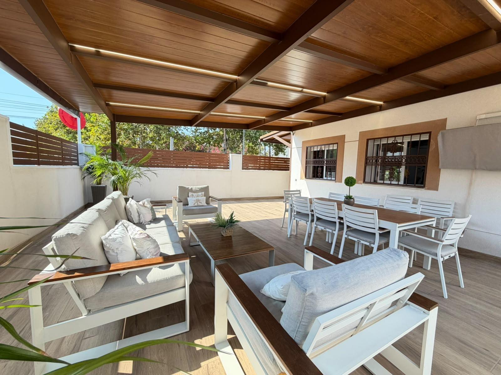 For sale - 2 Bedroom 1 Bathroom Town House in Torrevieja - Nueva Torrevieja  - Alicante