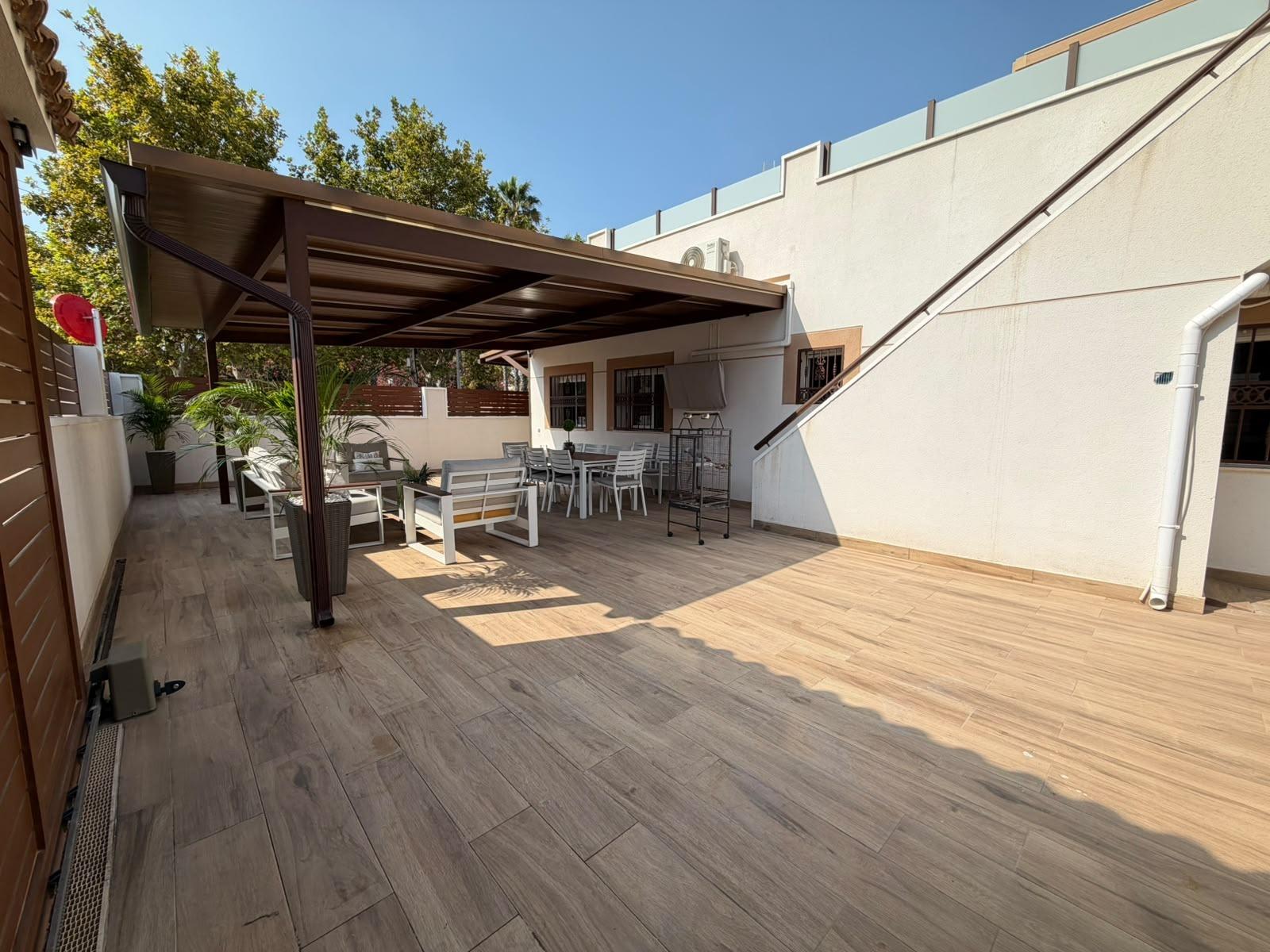 For sale - 2 Bedroom 1 Bathroom Town House in Torrevieja - Nueva Torrevieja  - Alicante