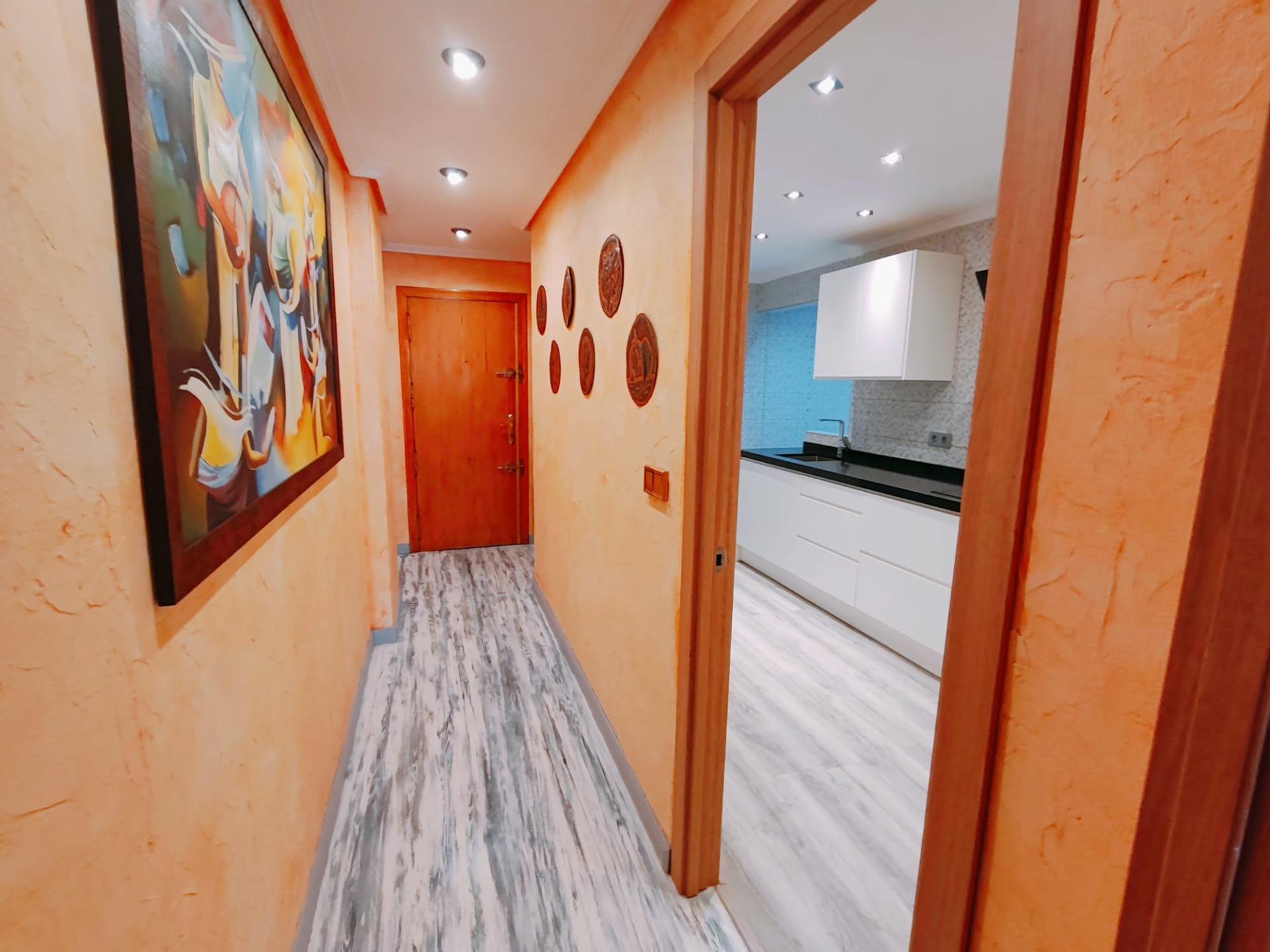 For sale - 3 Bedroom 2 Bathroom Apartment in Torrevieja - Acequion  - Alicante