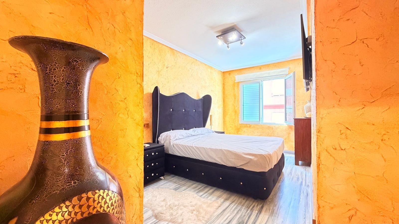 For sale - 3 Bedroom 2 Bathroom Apartment in Torrevieja - Acequion  - Alicante