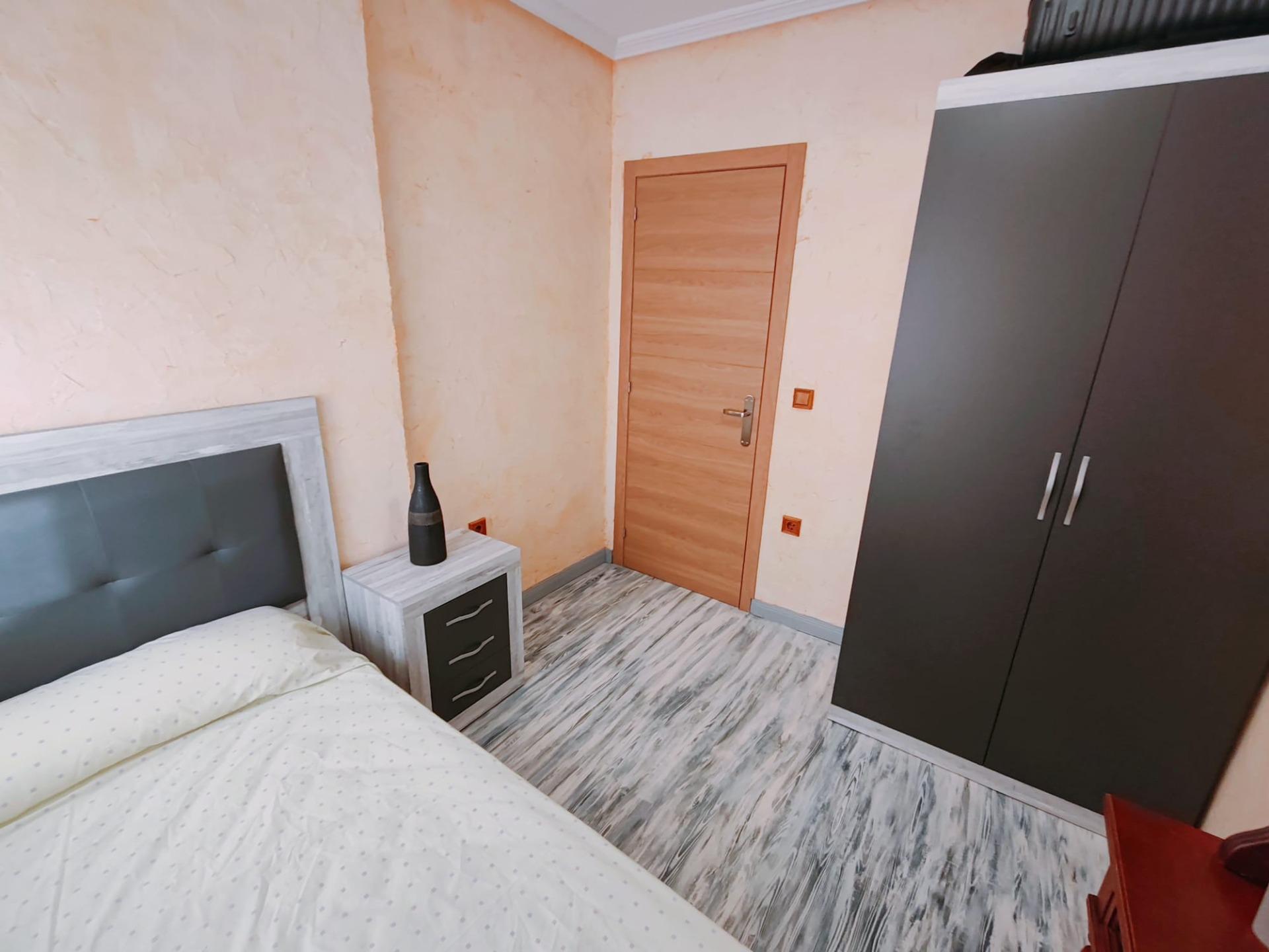 For sale - 3 Bedroom 2 Bathroom Apartment in Torrevieja - Acequion  - Alicante