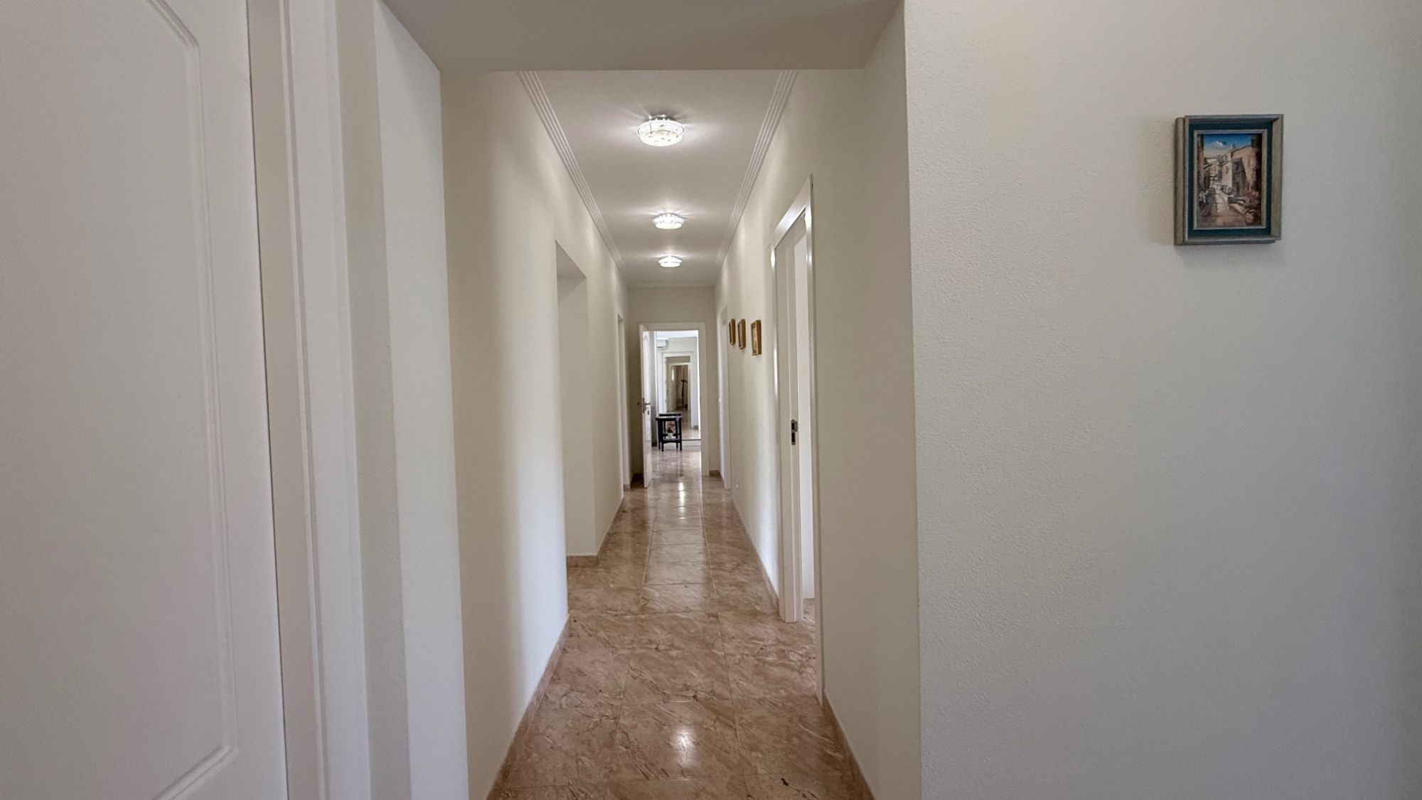 For sale - 7 Bedroom 4 Bathroom Villa in Torrevieja - Costa Blanca  - Alicante
