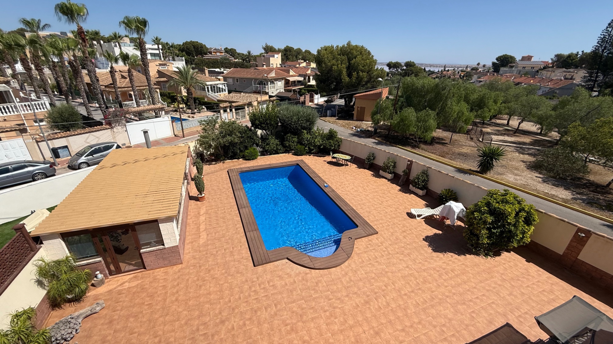 For sale - 7 Bedroom 4 Bathroom Villa in Torrevieja - Costa Blanca  - Alicante
