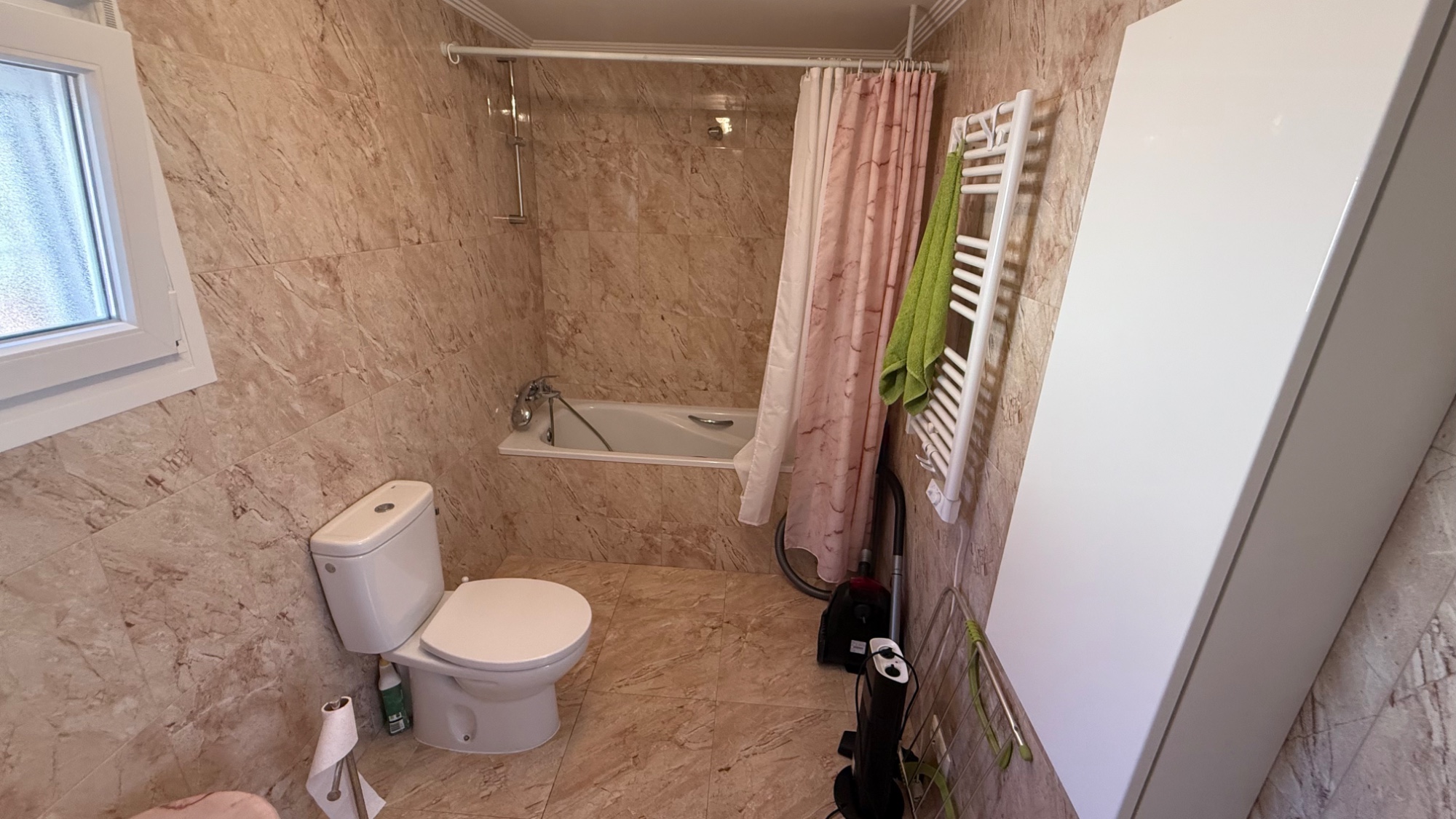 For sale - 7 Bedroom 4 Bathroom Villa in Torrevieja - Costa Blanca  - Alicante