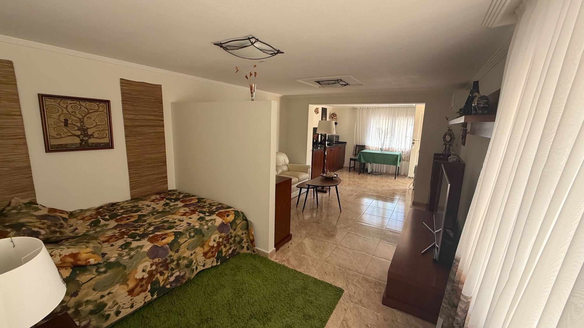 For sale - 7 Bedroom 4 Bathroom Villa in Torrevieja - Costa Blanca  - Alicante