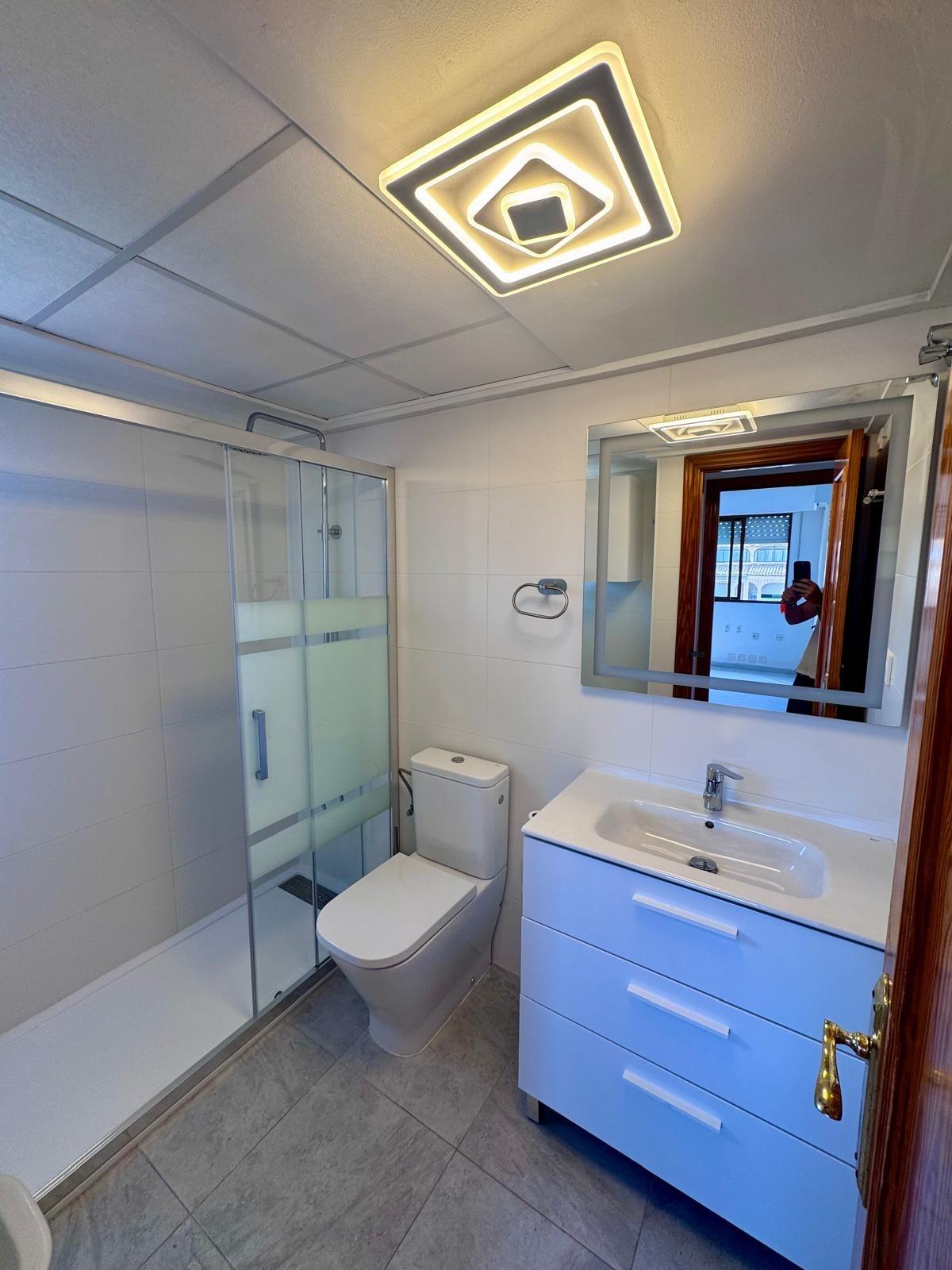 For sale - 2 Bedroom 1 Bathroom Apartment in Torrevieja - PARQUE DE LAS NACIONES  - Alicante