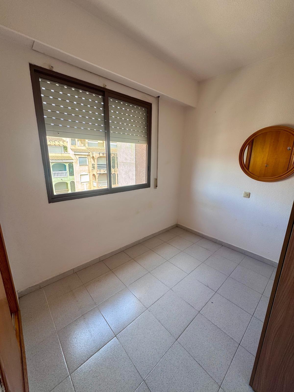 For sale - 2 Bedroom 1 Bathroom Apartment in Torrevieja - PARQUE DE LAS NACIONES  - Alicante