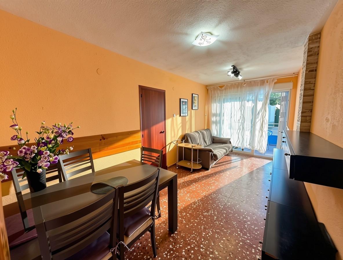 For sale - 4 Bedroom 2 Bathroom Apartment in San Pedro del Pinatar - Villananitos  - Murcia