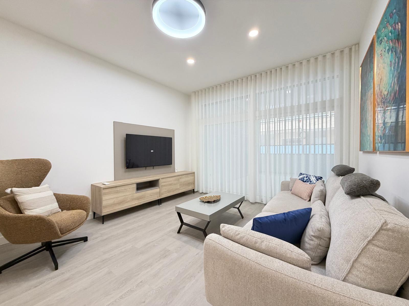 For sale - 2 Bedroom 2 Bathroom Apartment in Torrevieja - Playa Del Cura  - Alicante