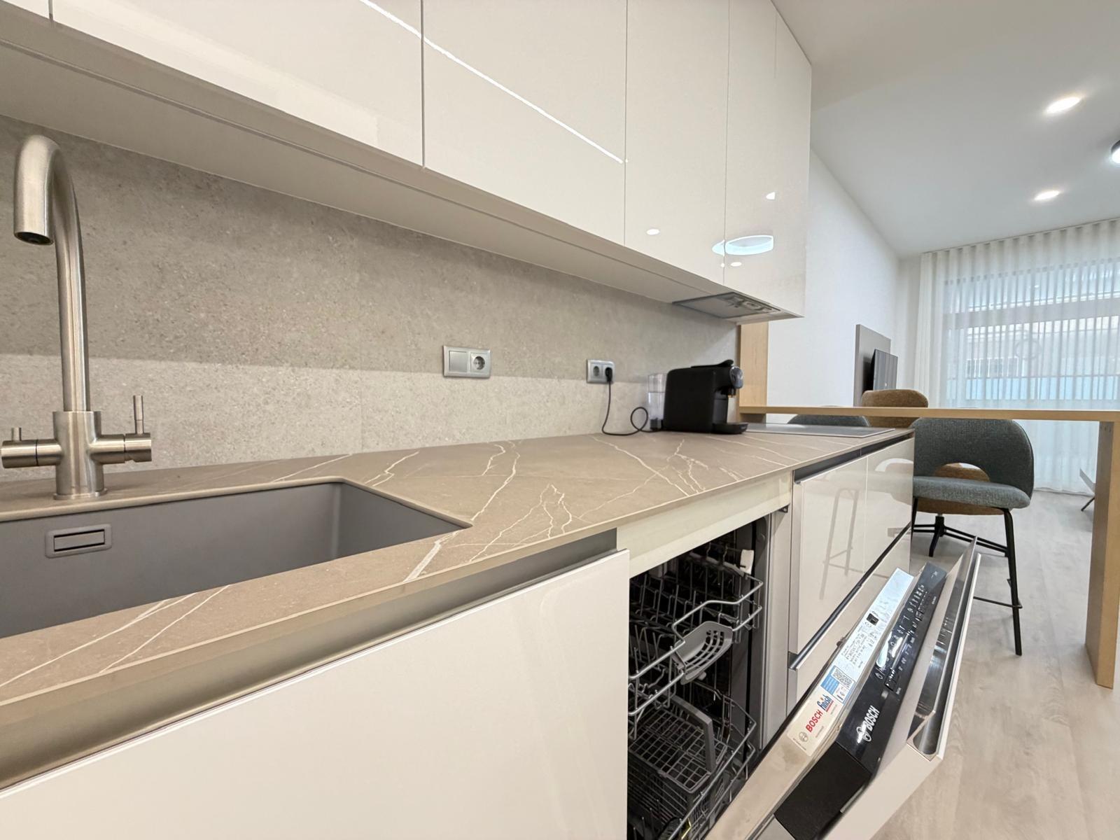 For sale - 2 Bedroom 2 Bathroom Apartment in Torrevieja - Playa Del Cura  - Alicante