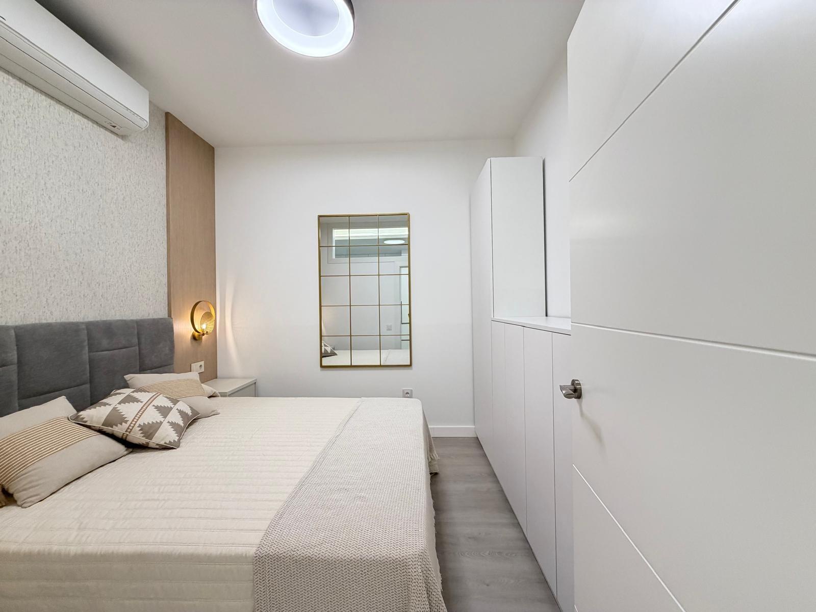 For sale - 2 Bedroom 2 Bathroom Apartment in Torrevieja - Playa Del Cura  - Alicante