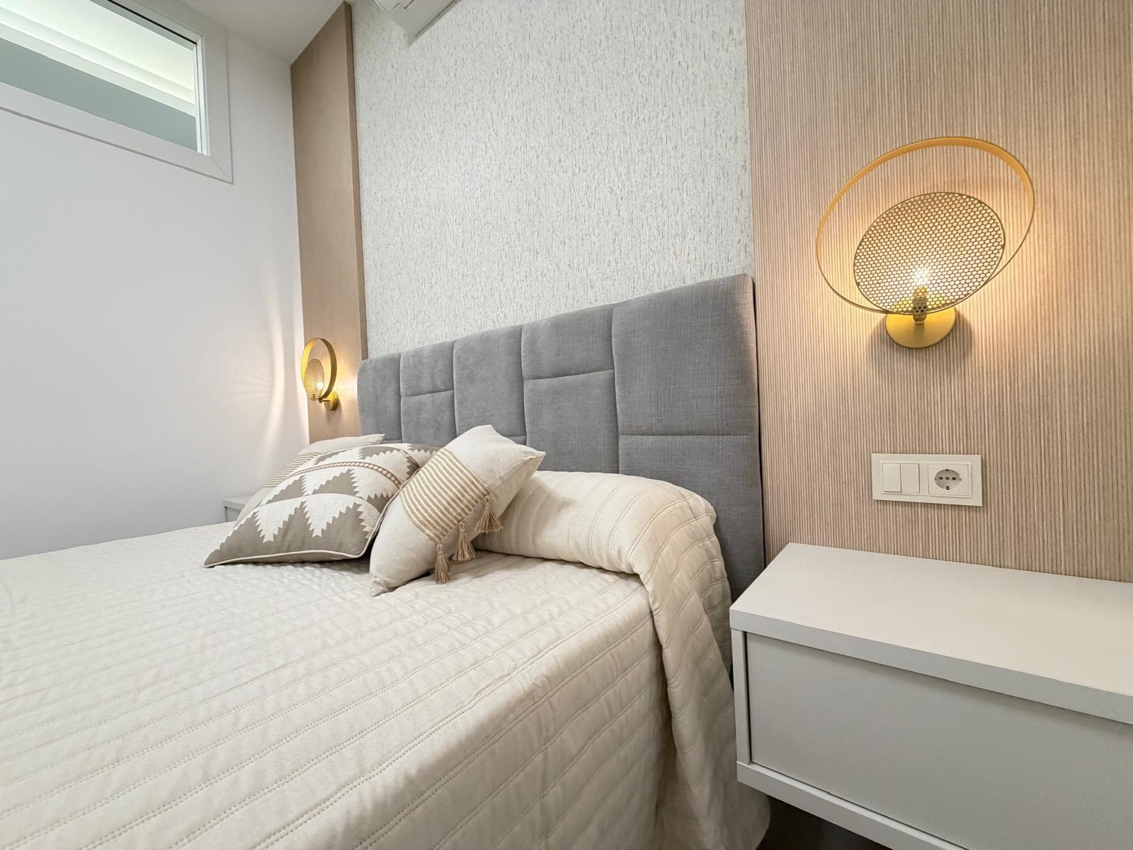 For sale - 2 Bedroom 2 Bathroom Apartment in Torrevieja - Playa Del Cura  - Alicante