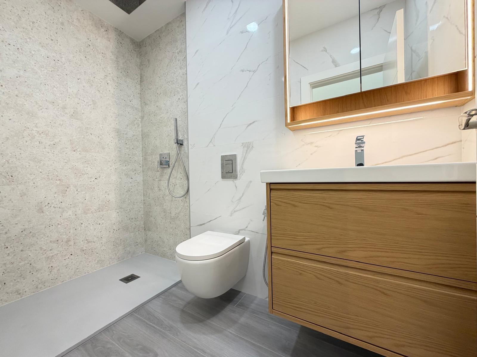 For sale - 2 Bedroom 2 Bathroom Apartment in Torrevieja - Playa Del Cura  - Alicante