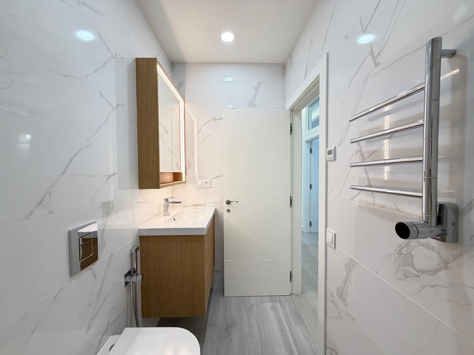 For sale - 2 Bedroom 2 Bathroom Apartment in Torrevieja - Playa Del Cura  - Alicante