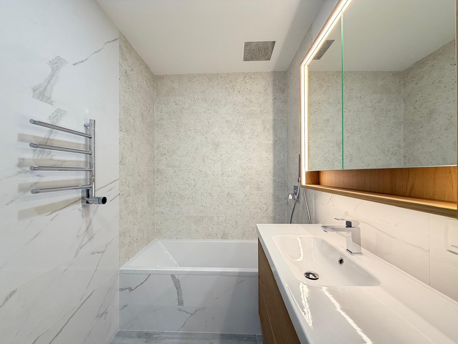 For sale - 2 Bedroom 2 Bathroom Apartment in Torrevieja - Playa Del Cura  - Alicante