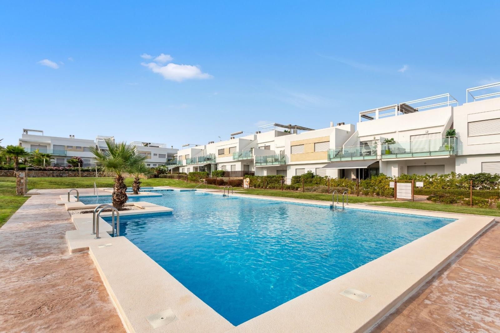 For sale - 2 Bedroom 2 Bathroom Apartment in Orihuela Costa - Costa Blanca  - Alicante