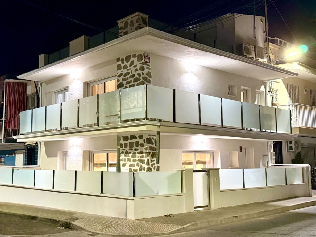 3 Bedroom 3 Bathroom Town House in San Pedro del Pinatar