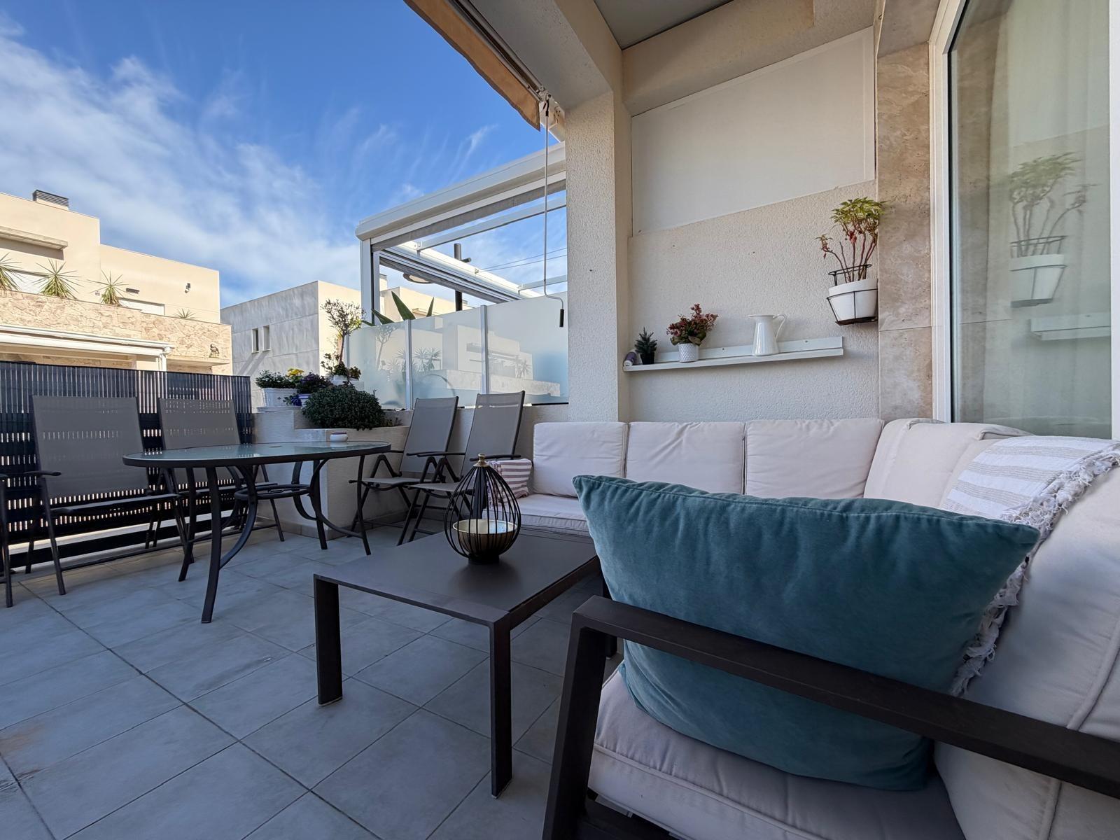 For sale - 3 Bedroom 3 Bathroom Town House in Torrevieja - aguas nuevas  - Alicante