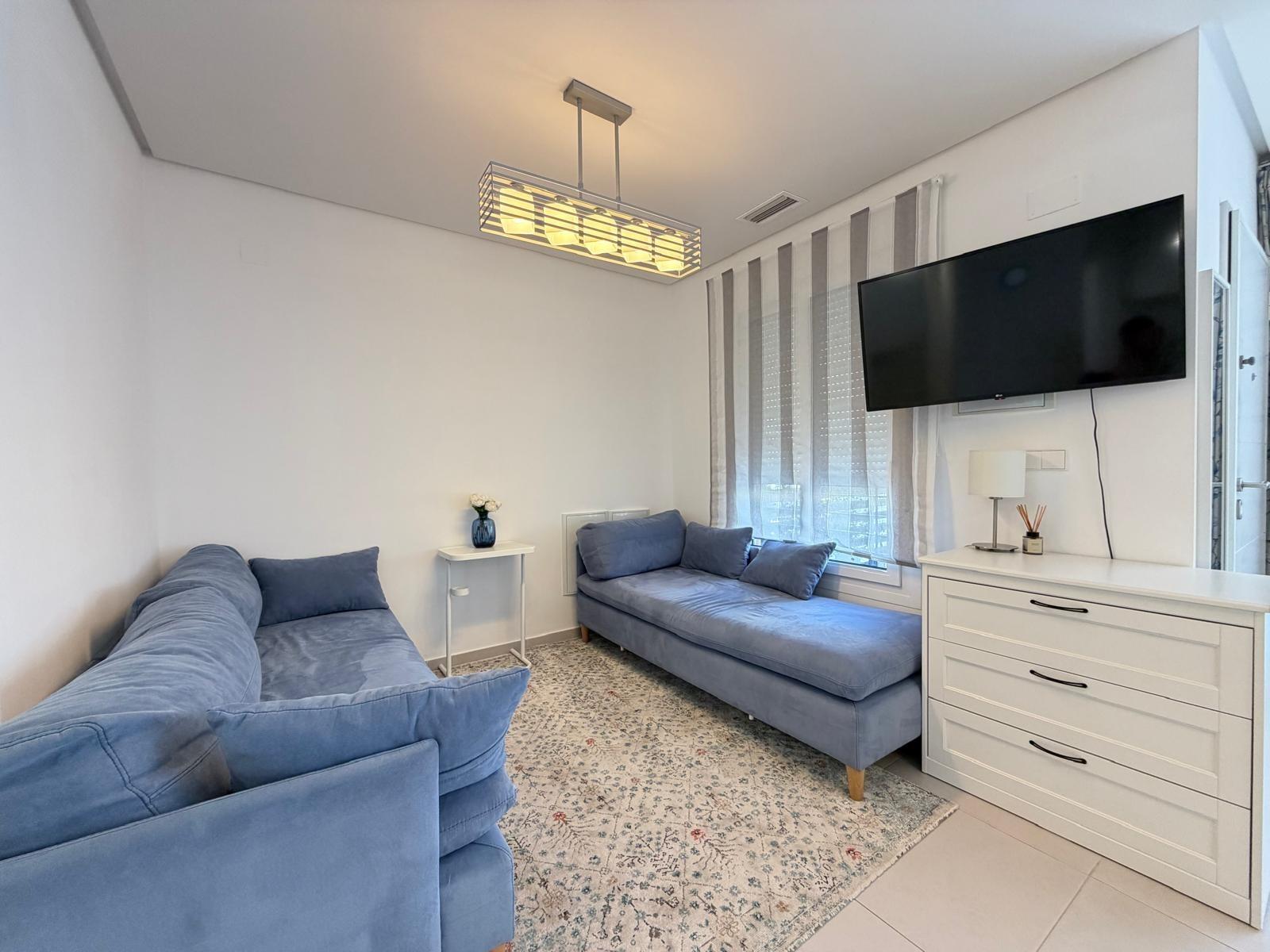For sale - 3 Bedroom 3 Bathroom Town House in Torrevieja - aguas nuevas  - Alicante