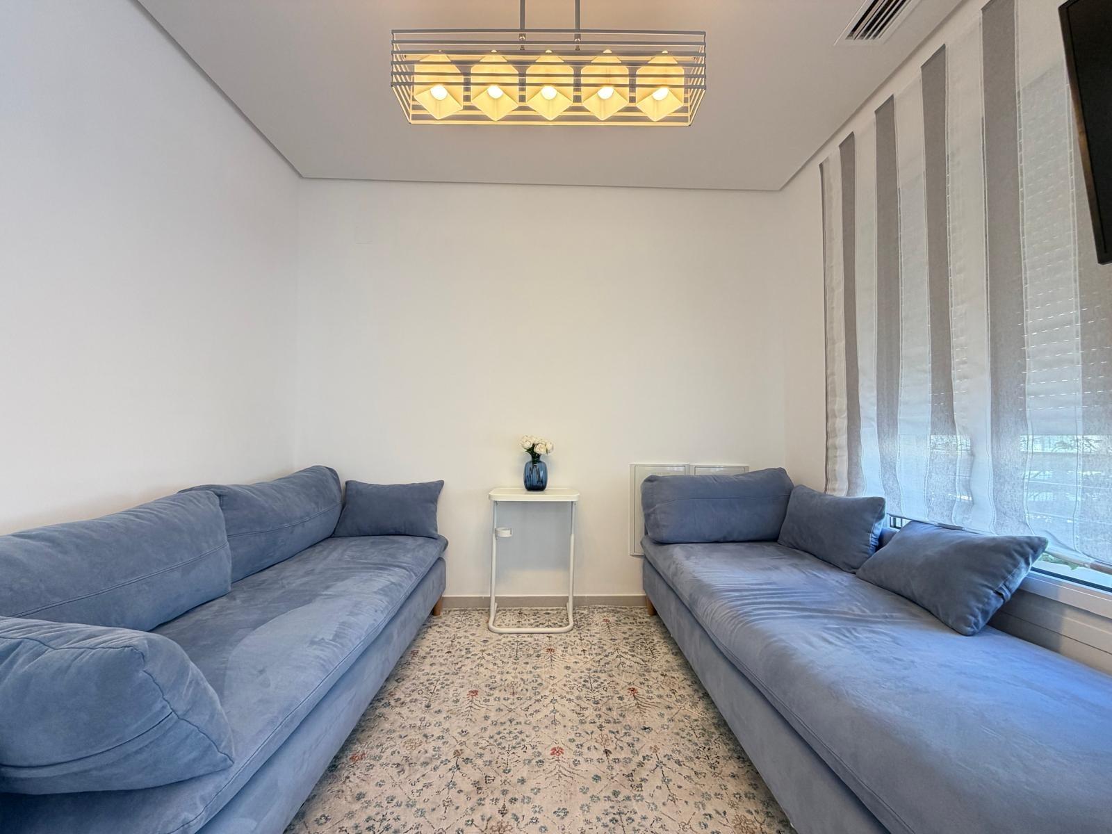 For sale - 3 Bedroom 3 Bathroom Town House in Torrevieja - aguas nuevas  - Alicante
