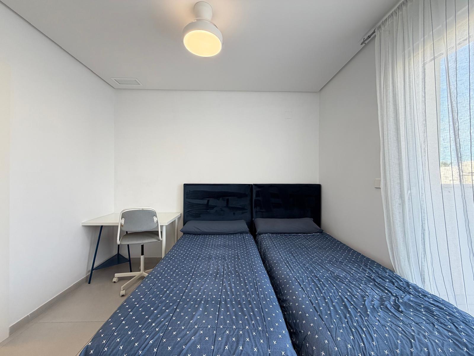 For sale - 3 Bedroom 3 Bathroom Town House in Torrevieja - aguas nuevas  - Alicante