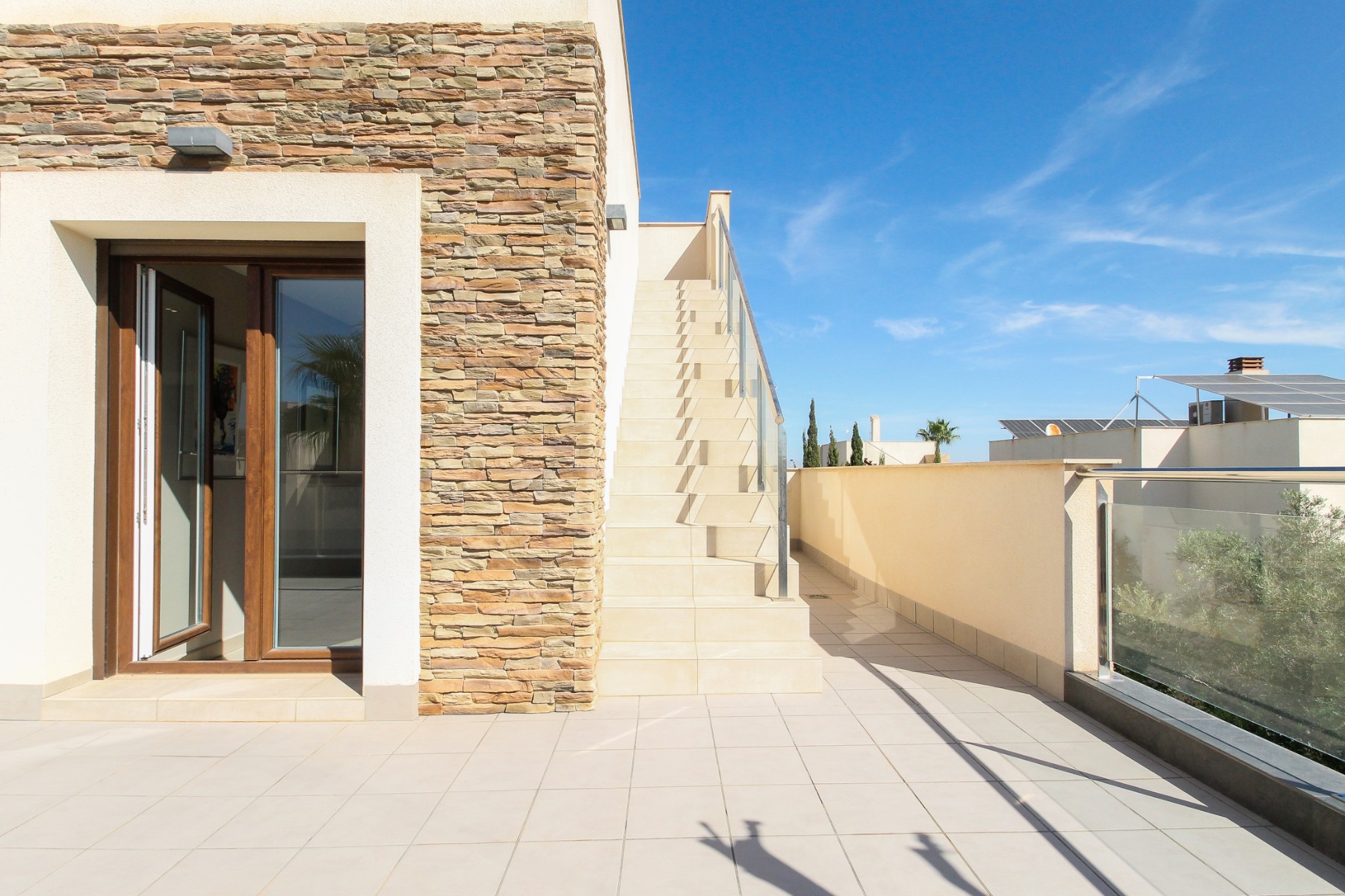 For sale - 4 Bedroom 2 Bathroom Villa in Torrevieja - Costa Blanca  - Alicante