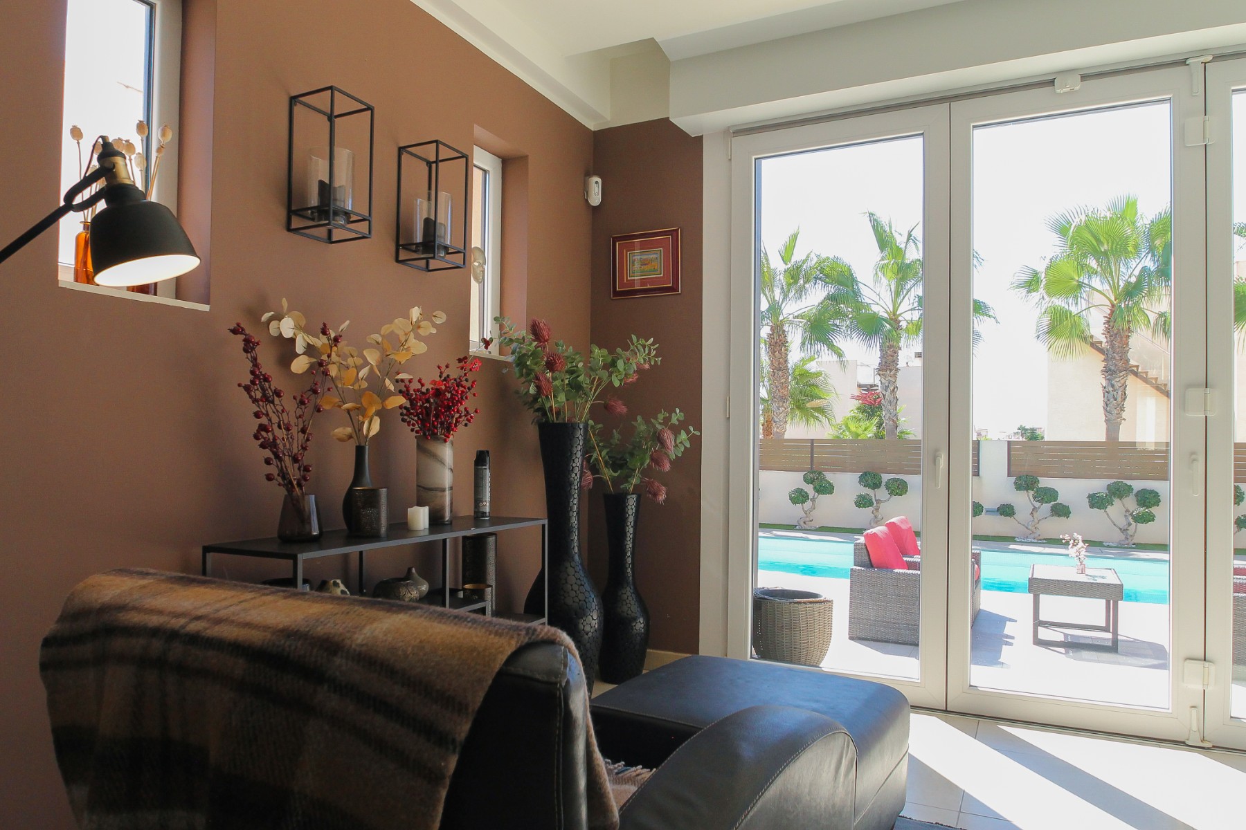 For sale - 4 Bedroom 2 Bathroom Villa in Torrevieja - Costa Blanca  - Alicante