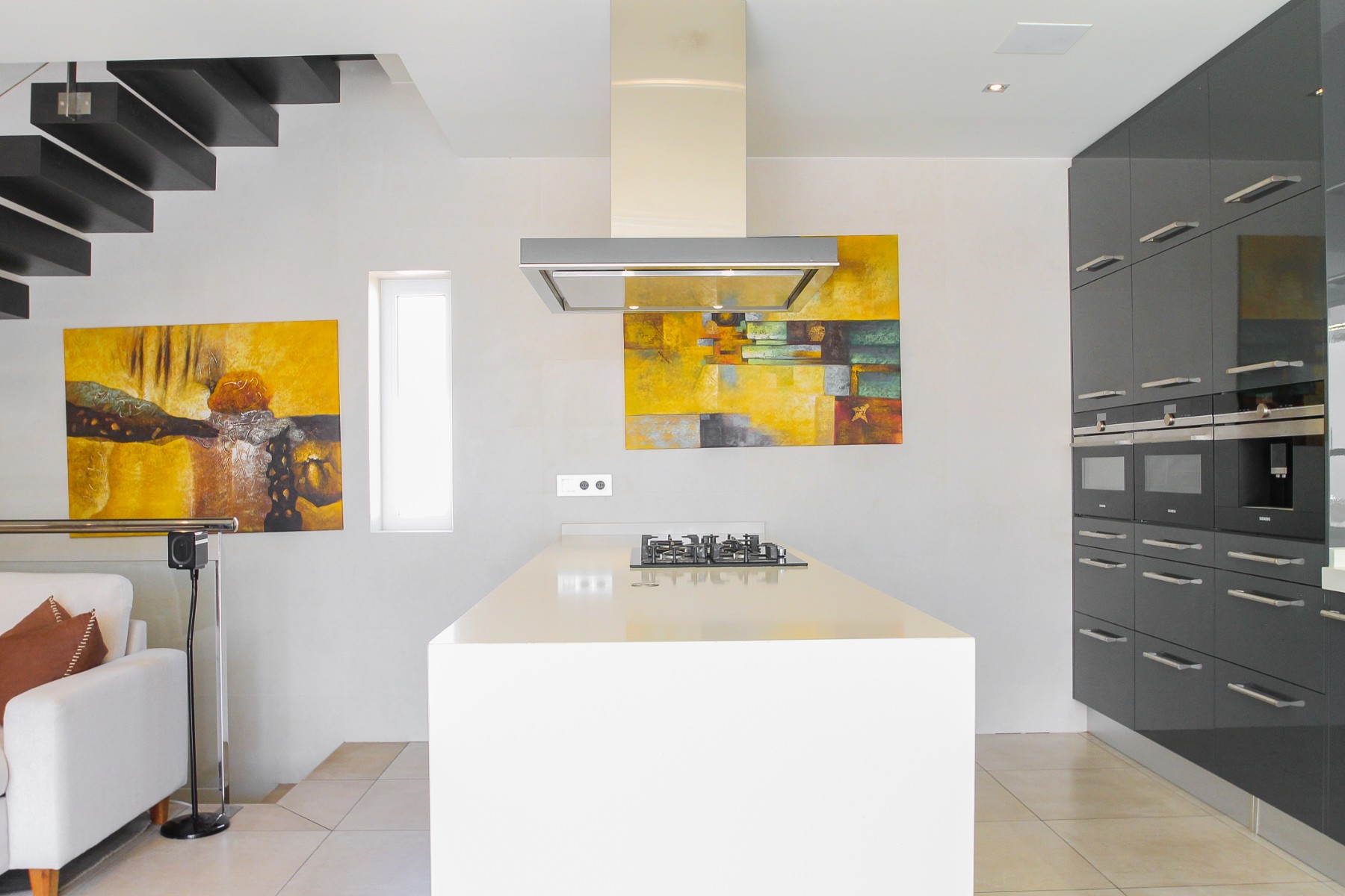 For sale - 4 Bedroom 2 Bathroom Villa in Torrevieja - Costa Blanca  - Alicante