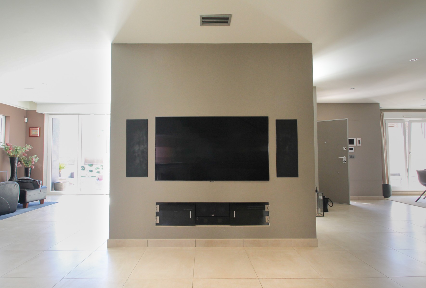 For sale - 4 Bedroom 2 Bathroom Villa in Torrevieja - Costa Blanca  - Alicante