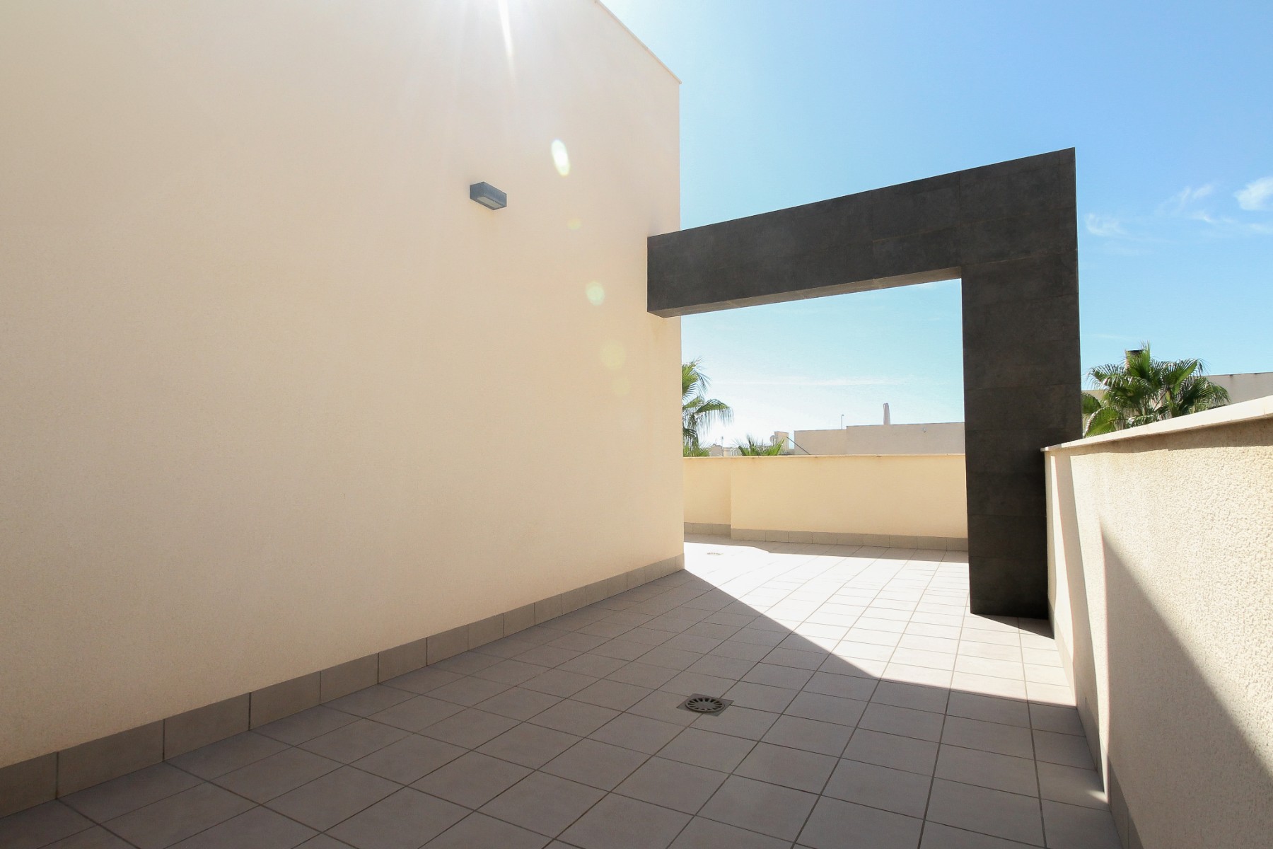For sale - 4 Bedroom 2 Bathroom Villa in Torrevieja - Costa Blanca  - Alicante