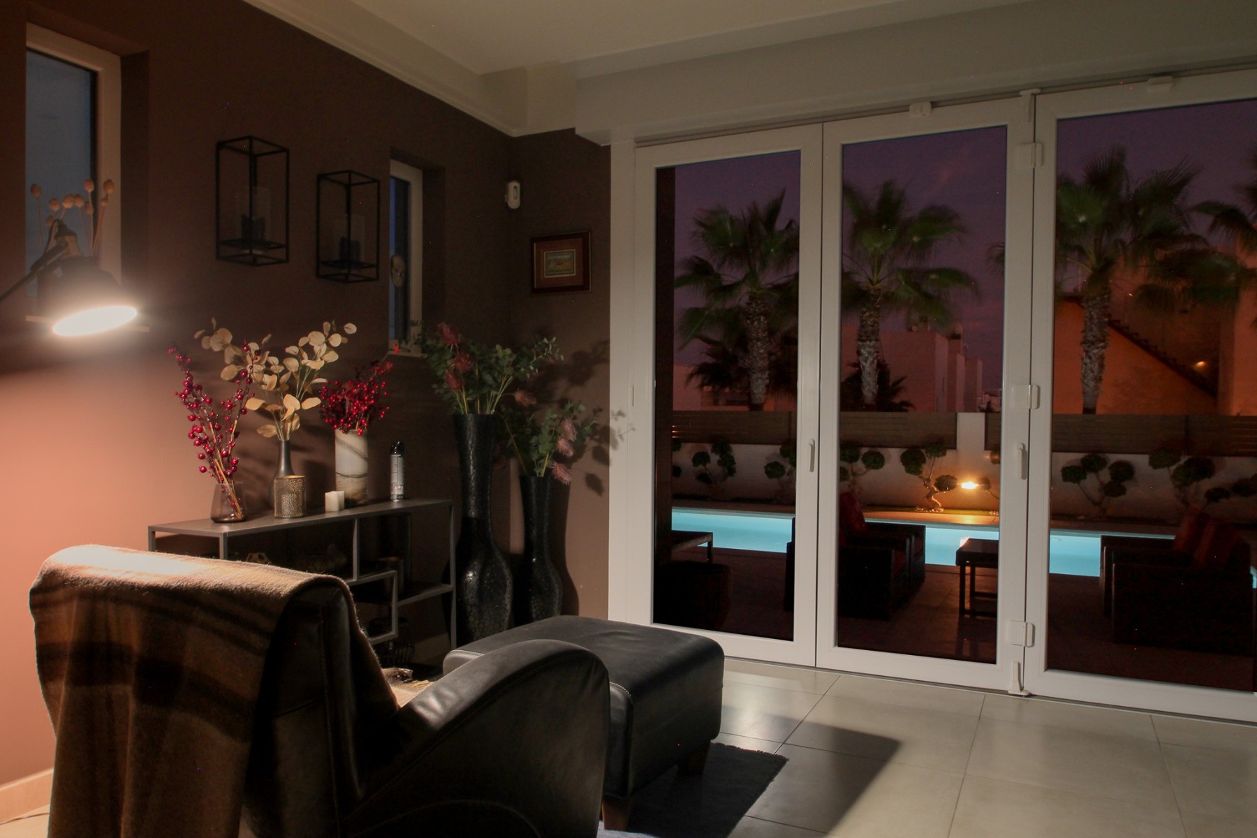 For sale - 4 Bedroom 2 Bathroom Villa in Torrevieja - Costa Blanca  - Alicante