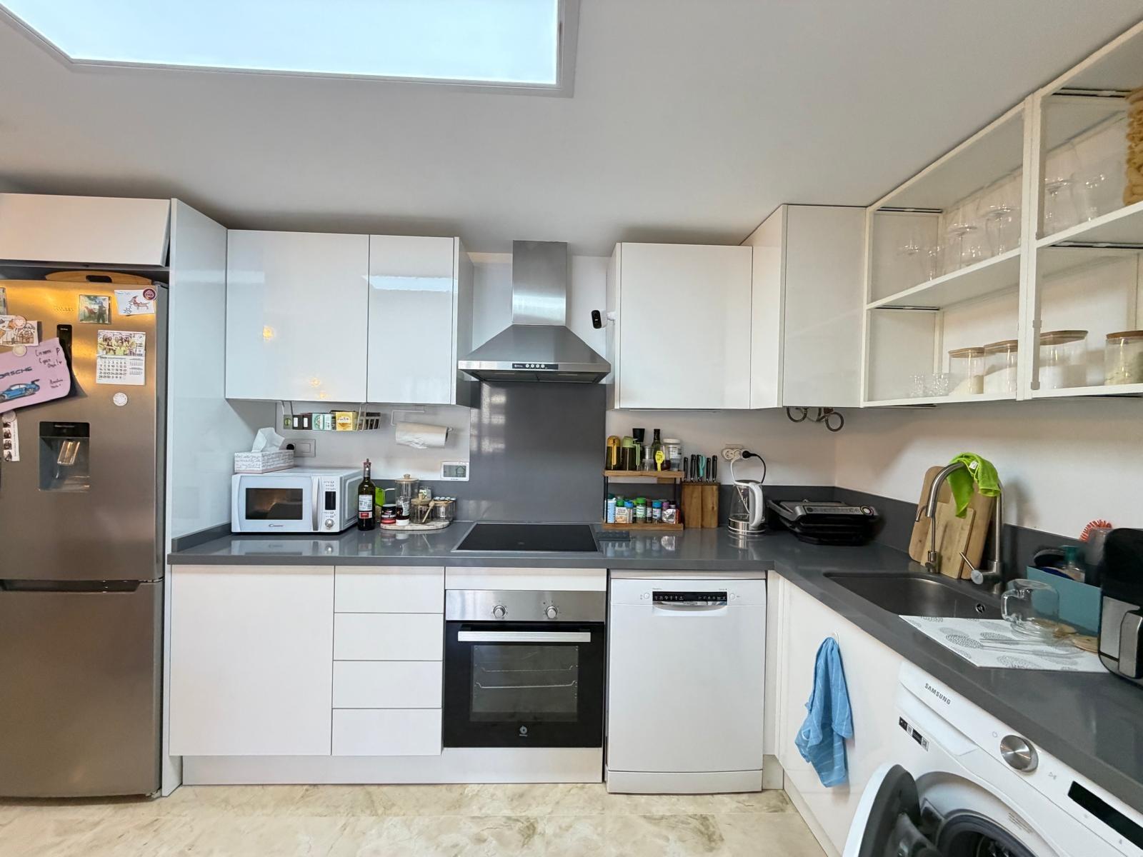 For sale - 3 Bedroom 2 Bathroom Apartment in Torrevieja - Punta Prima  - Alicante