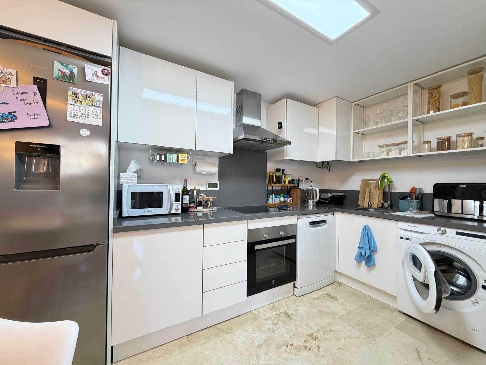 For sale - 3 Bedroom 2 Bathroom Apartment in Torrevieja - Punta Prima  - Alicante
