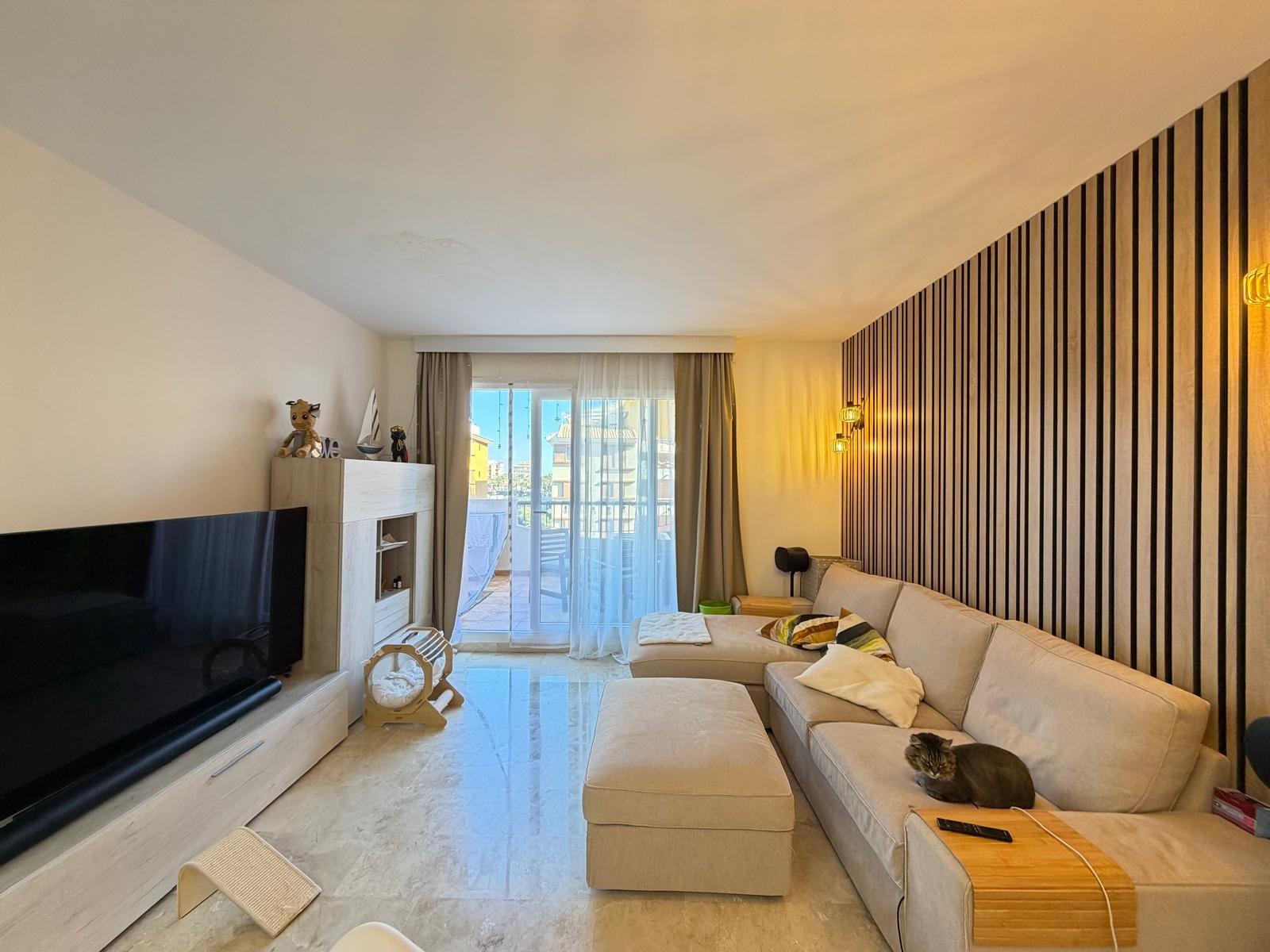 For sale - 3 Bedroom 2 Bathroom Apartment in Torrevieja - Punta Prima  - Alicante