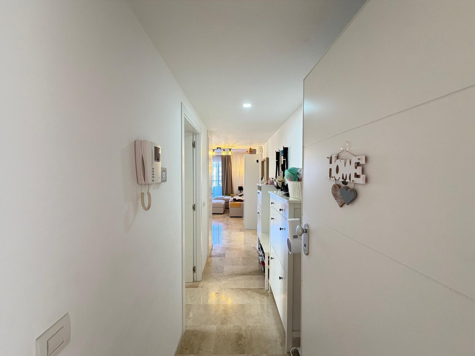 For sale - 3 Bedroom 2 Bathroom Apartment in Torrevieja - Punta Prima  - Alicante