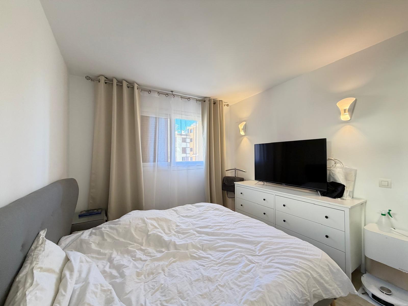 For sale - 3 Bedroom 2 Bathroom Apartment in Torrevieja - Punta Prima  - Alicante
