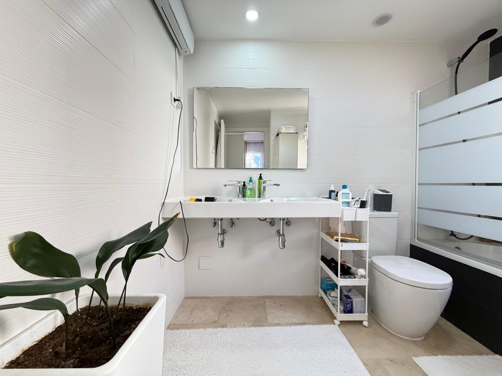 For sale - 3 Bedroom 2 Bathroom Apartment in Torrevieja - Punta Prima  - Alicante
