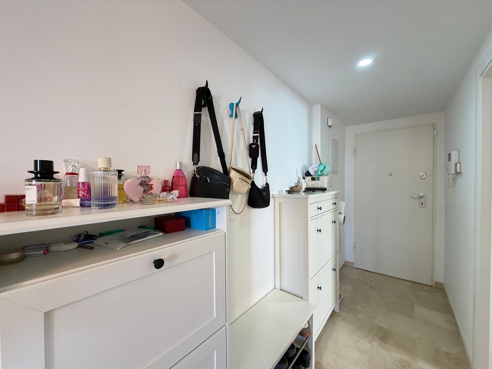 For sale - 3 Bedroom 2 Bathroom Apartment in Torrevieja - Punta Prima  - Alicante