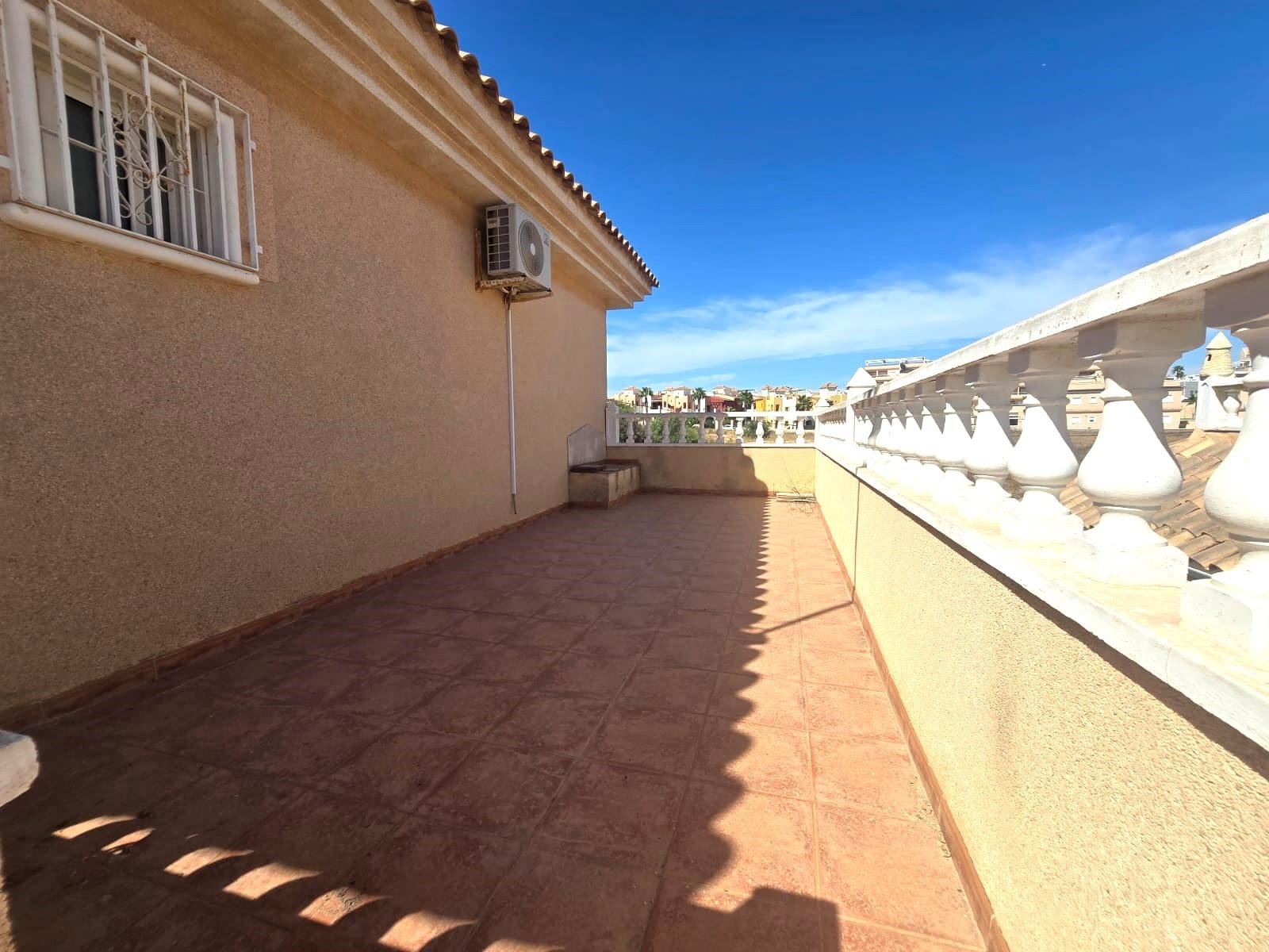 For sale - 3 Bedroom 2 Bathroom Villa in Torrevieja - Los Balcones - Los Altos Del Edén  - Alicante