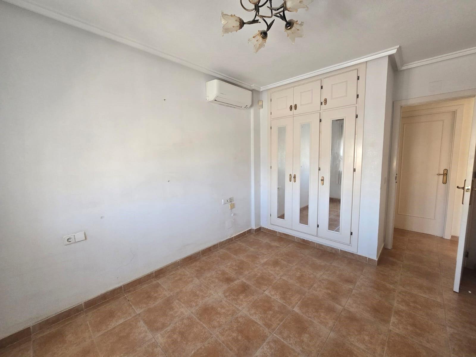 For sale - 3 Bedroom 2 Bathroom Villa in Torrevieja - Los Balcones - Los Altos Del Edén  - Alicante