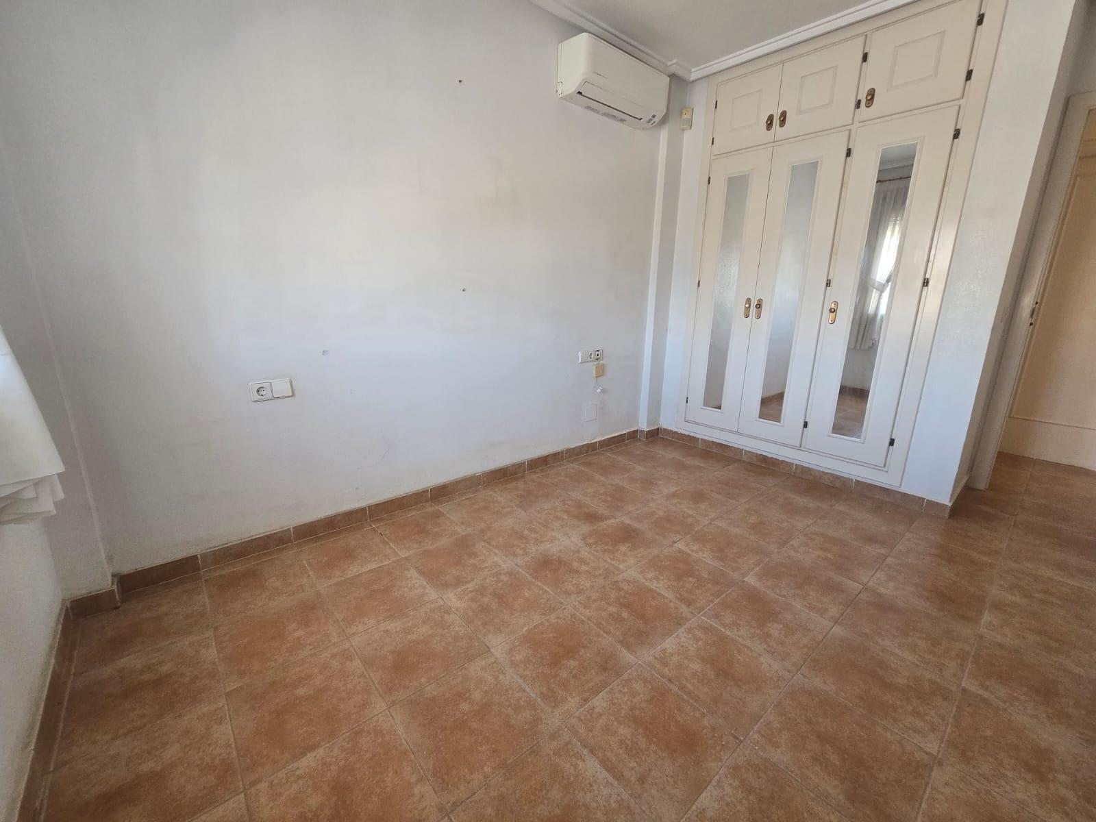 For sale - 3 Bedroom 2 Bathroom Villa in Torrevieja - Los Balcones - Los Altos Del Edén  - Alicante