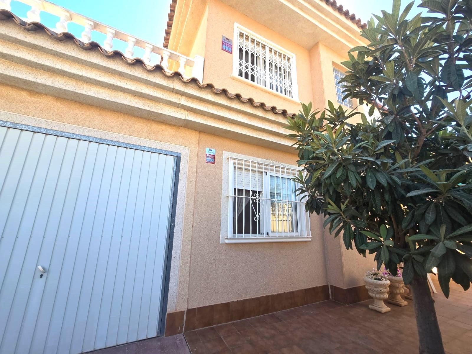 For sale - 3 Bedroom 2 Bathroom Villa in Torrevieja - Los Balcones - Los Altos Del Edén  - Alicante