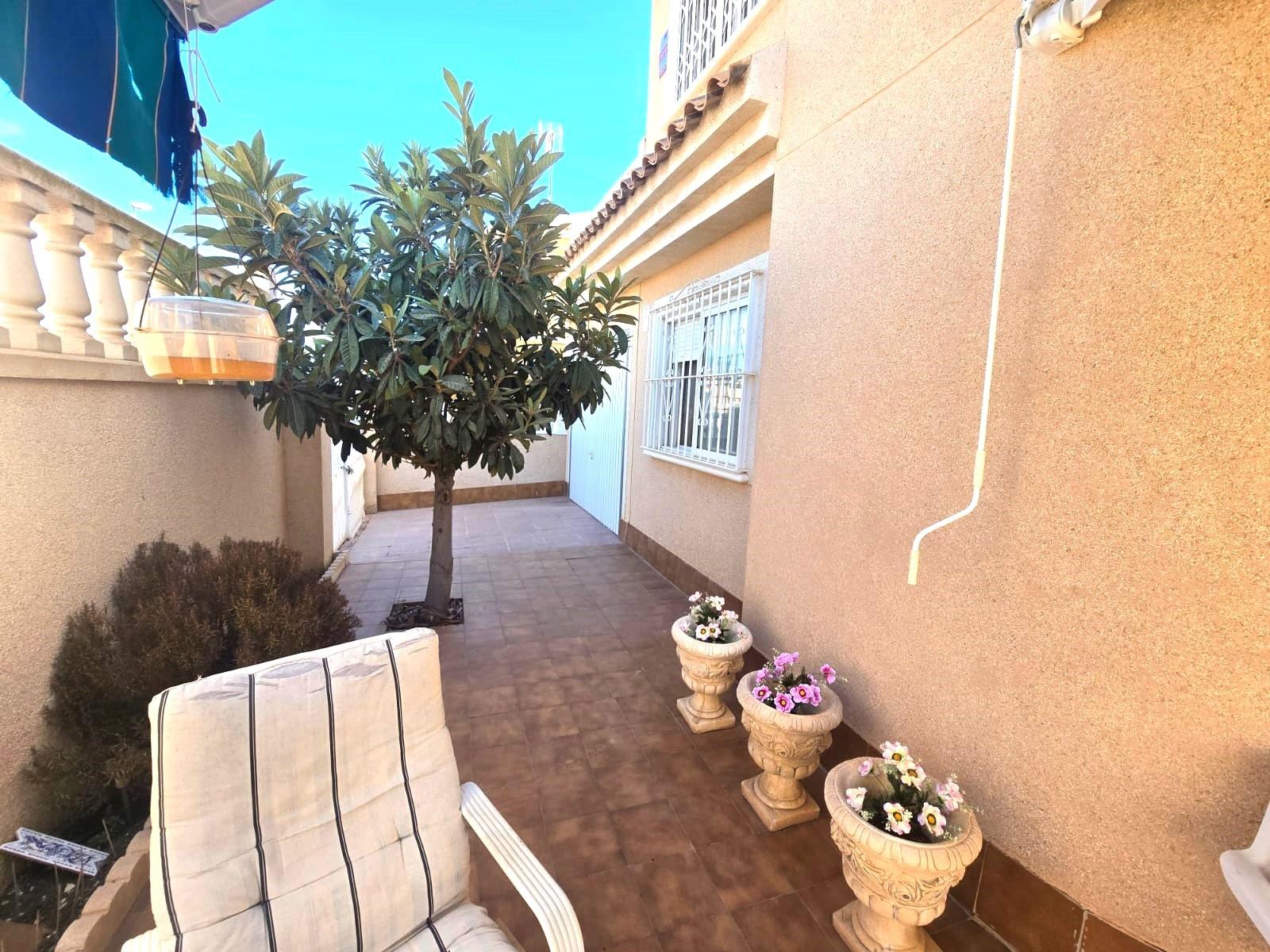 For sale - 3 Bedroom 2 Bathroom Villa in Torrevieja - Los Balcones - Los Altos Del Edén  - Alicante