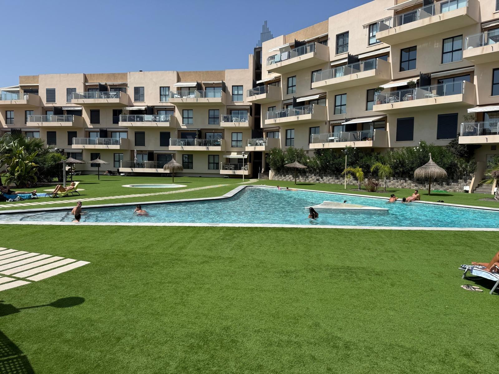 For sale - 2 Bedroom 2 Bathroom Bungalow in Orihuela Costa - La Zenia  - Alicante