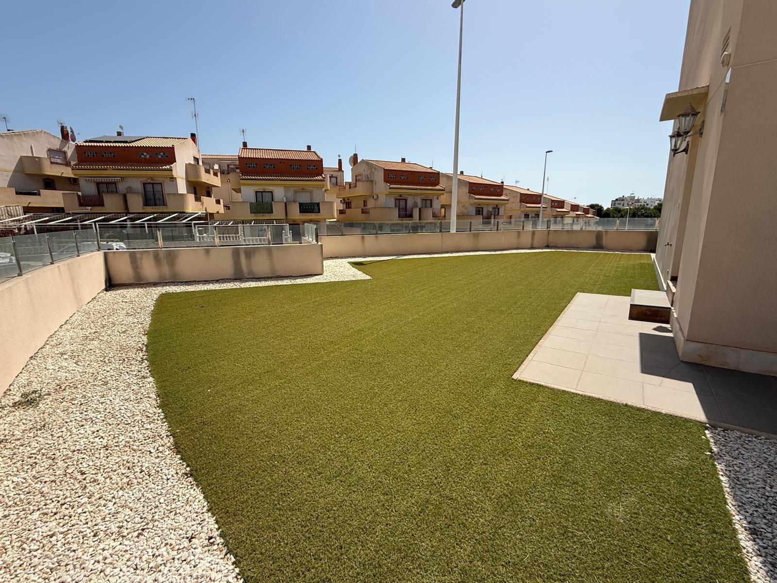 For sale - 2 Bedroom 2 Bathroom Bungalow in Orihuela Costa - La Zenia  - Alicante