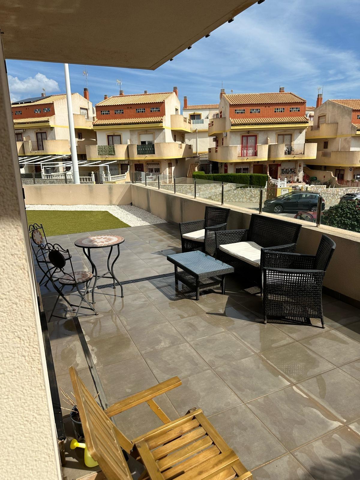 For sale - 2 Bedroom 2 Bathroom Bungalow in Orihuela Costa - La Zenia  - Alicante