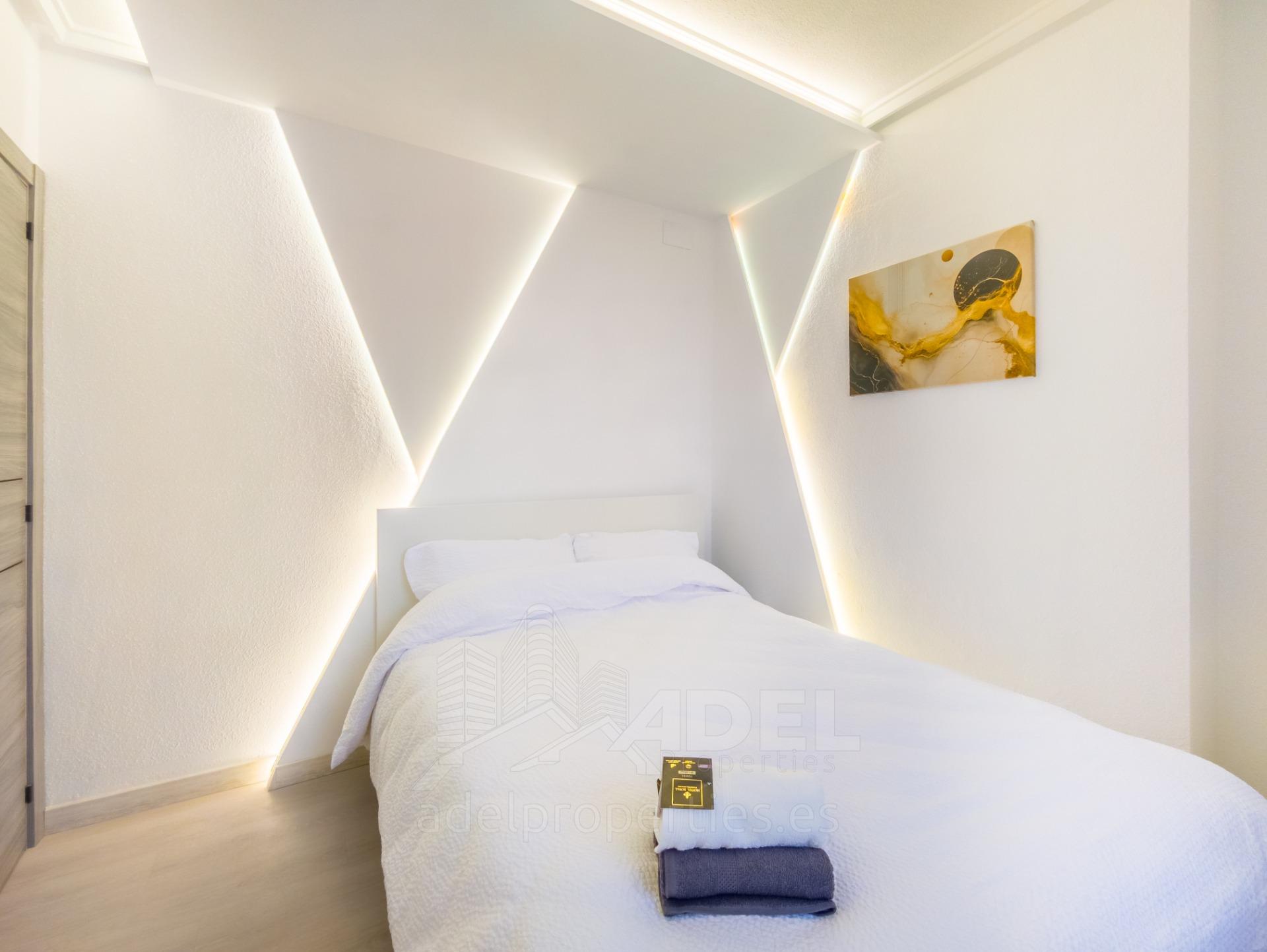 For sale - 3 Bedroom 2 Bathroom Apartment in Torrevieja - PARQUE DE LAS NACIONES  - Alicante