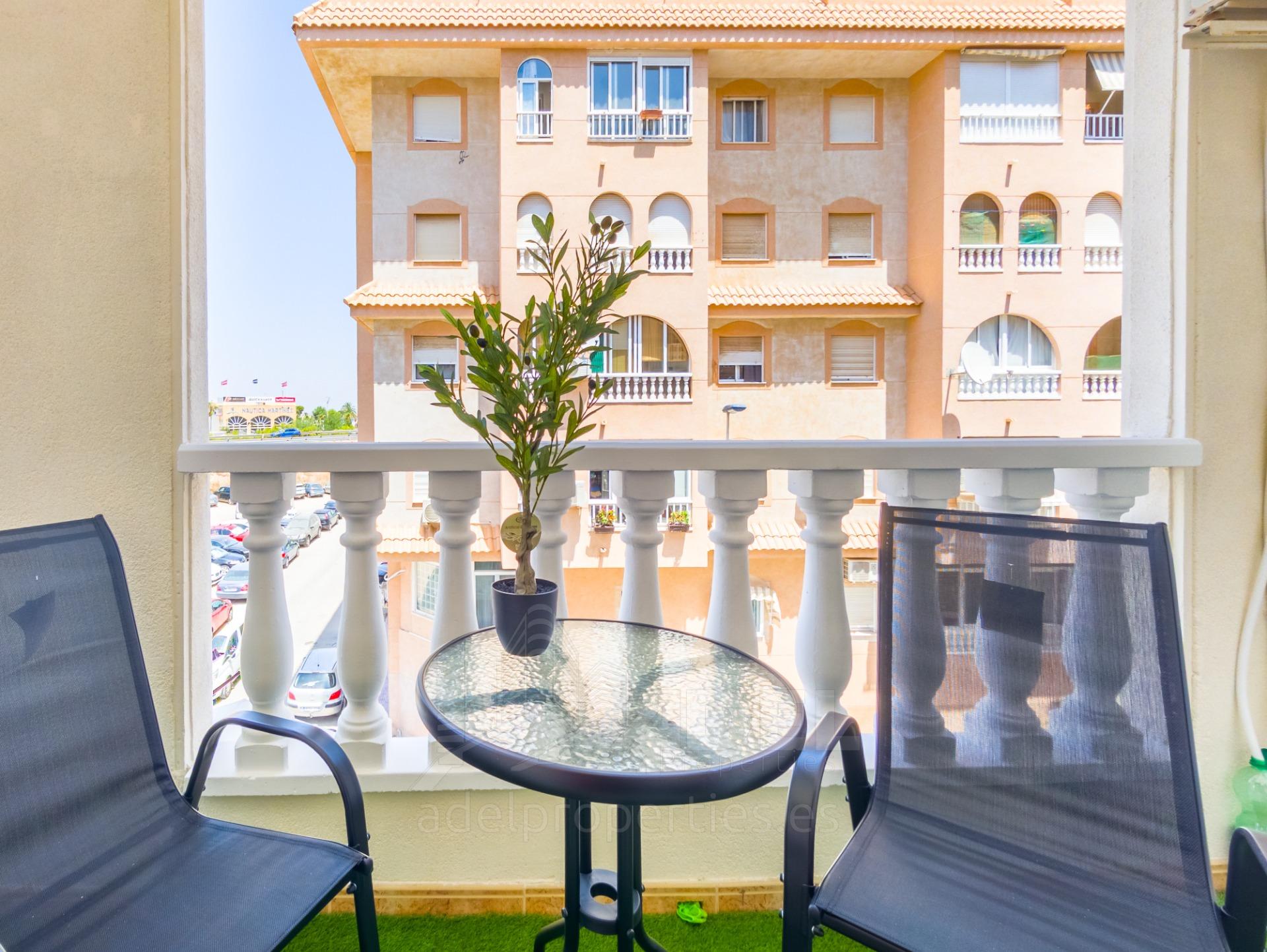 For sale - 3 Bedroom 2 Bathroom Apartment in Torrevieja - PARQUE DE LAS NACIONES  - Alicante