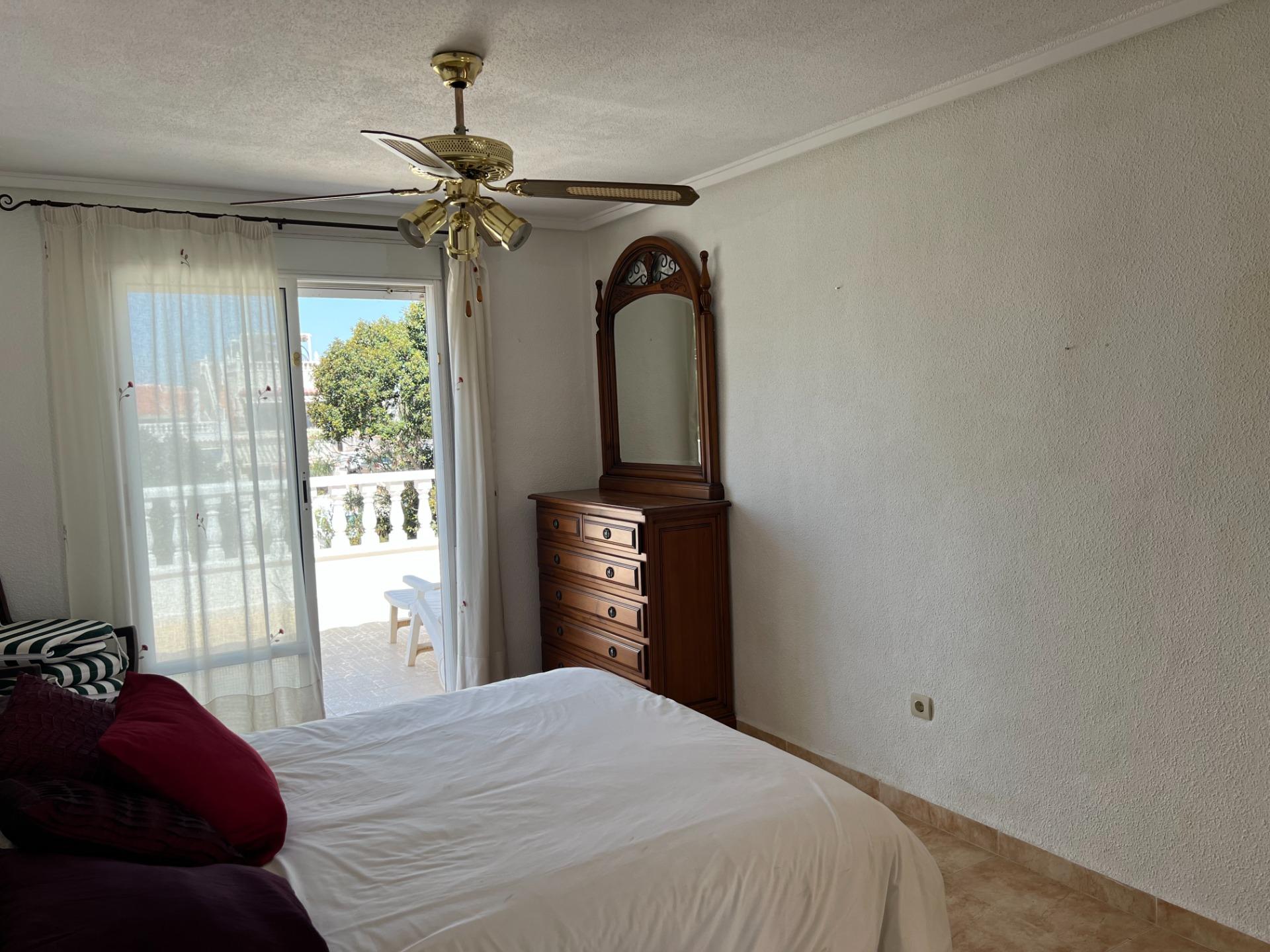 For sale - 3 Bedroom 2 Bathroom Town House in Torrevieja - San Luis  - Alicante